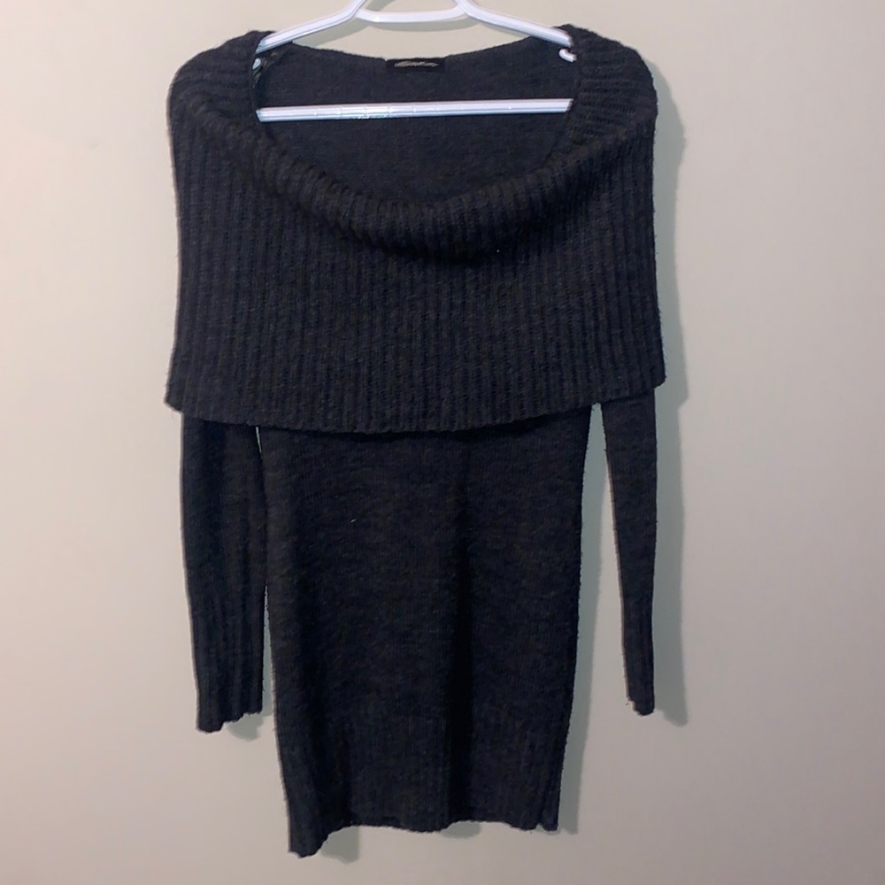 Long Turtleneck Top